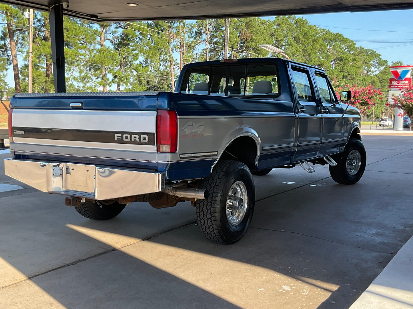 1994 Ford F-350 XLT 4x4 7.3L Turbo Diesel *One-Owner* *50,428 Miles*