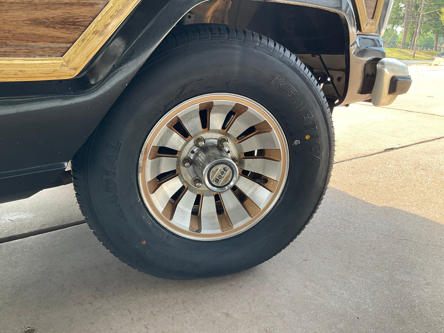 1987 Jeep Grand Wagoneer 4x4