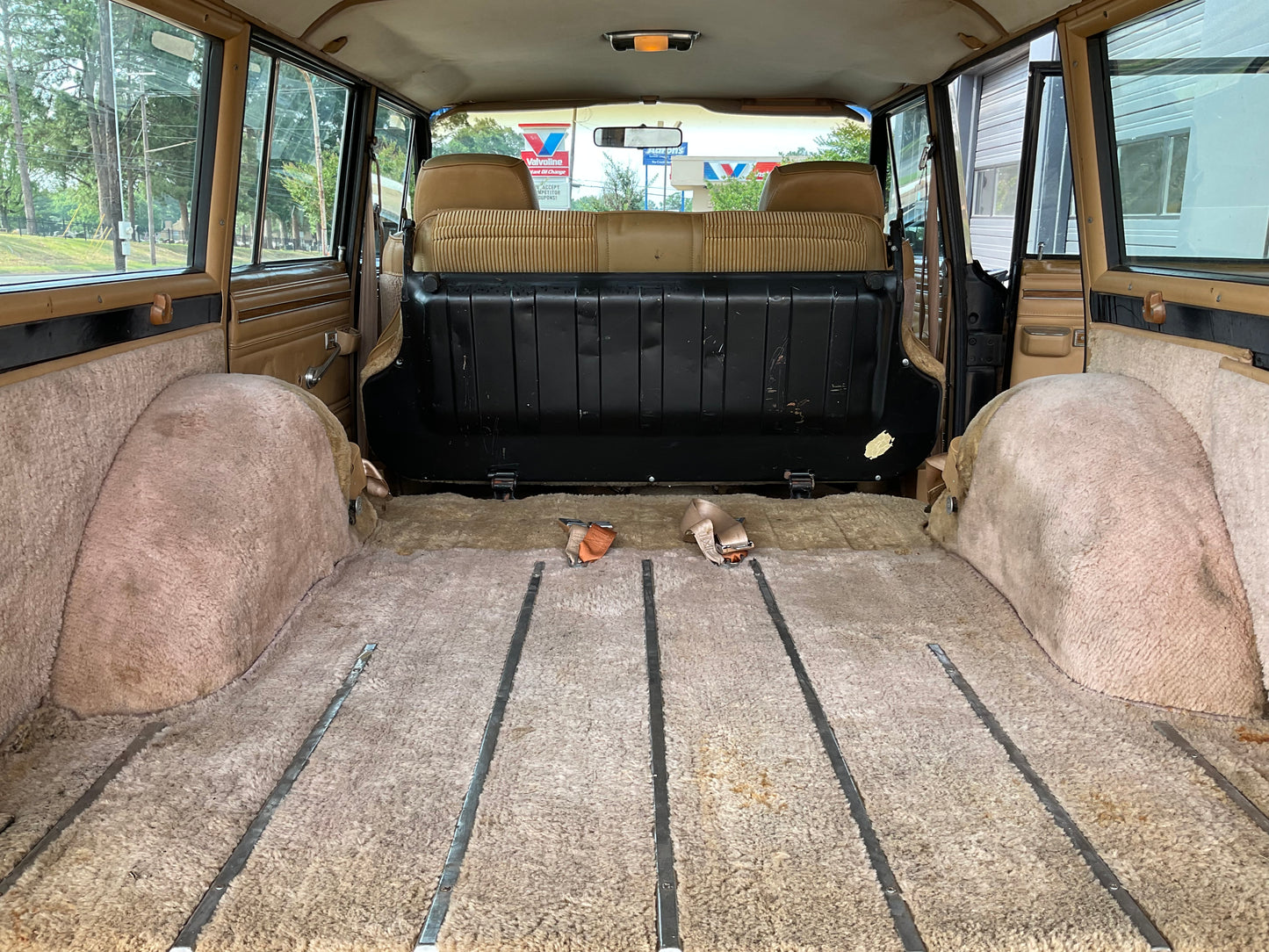 1987 Jeep Grand Wagoneer 4x4