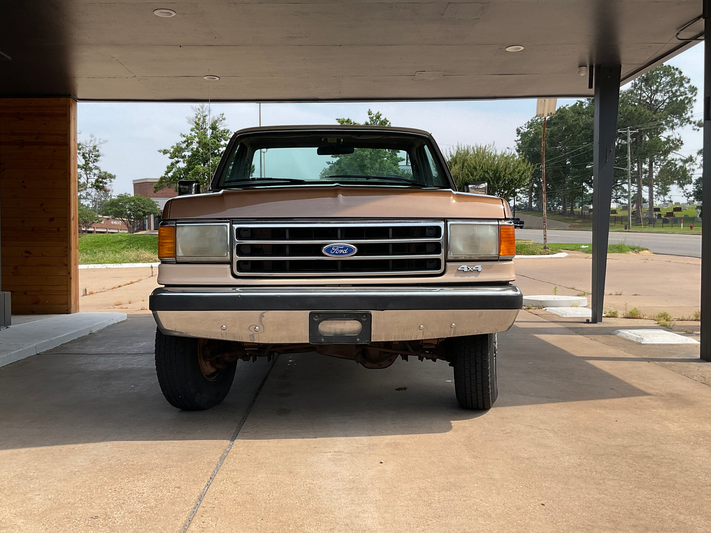 1990 Ford F-250 Lariat 4x4 (1 Owner, 50k miles)
