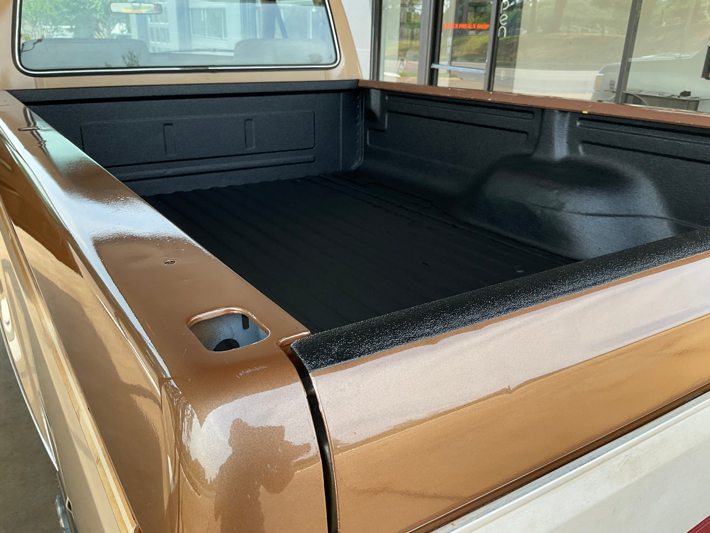 1990 Ford F-250 Lariat 4x4 (1 Owner, 50k miles)