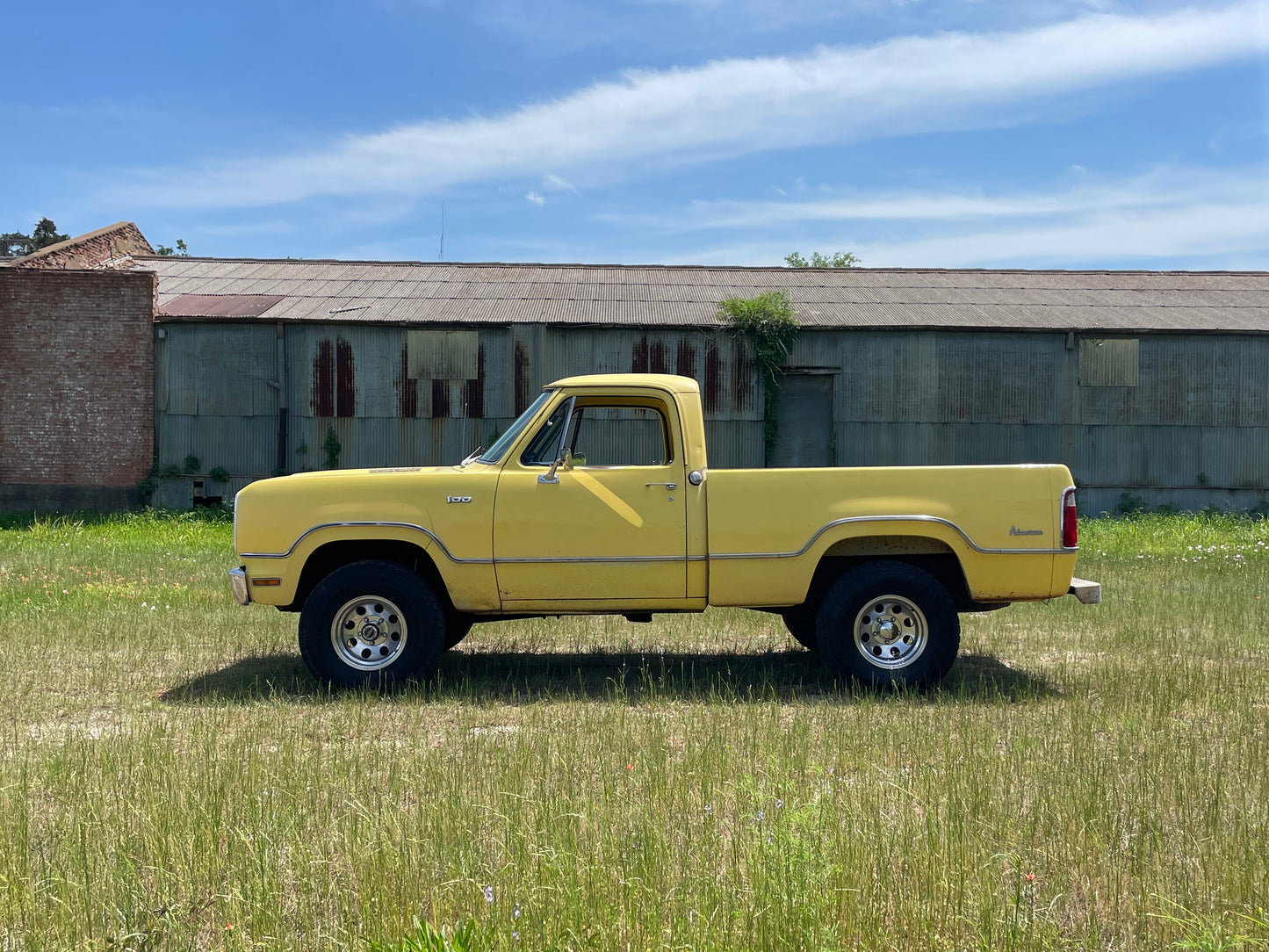 1973 Dodge W100 Power Wagon Adventurer