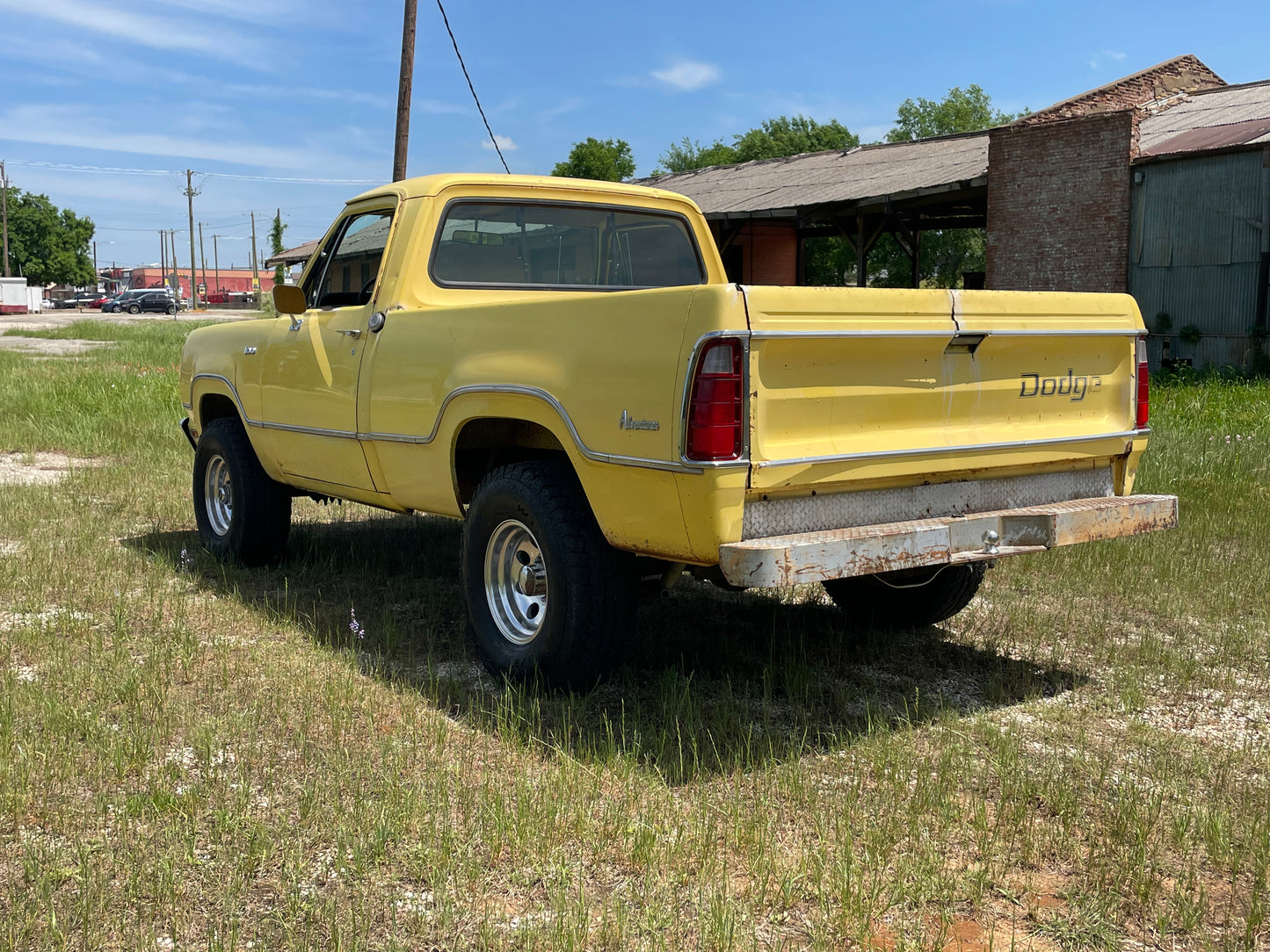 1973 Dodge W100 Power Wagon Adventurer