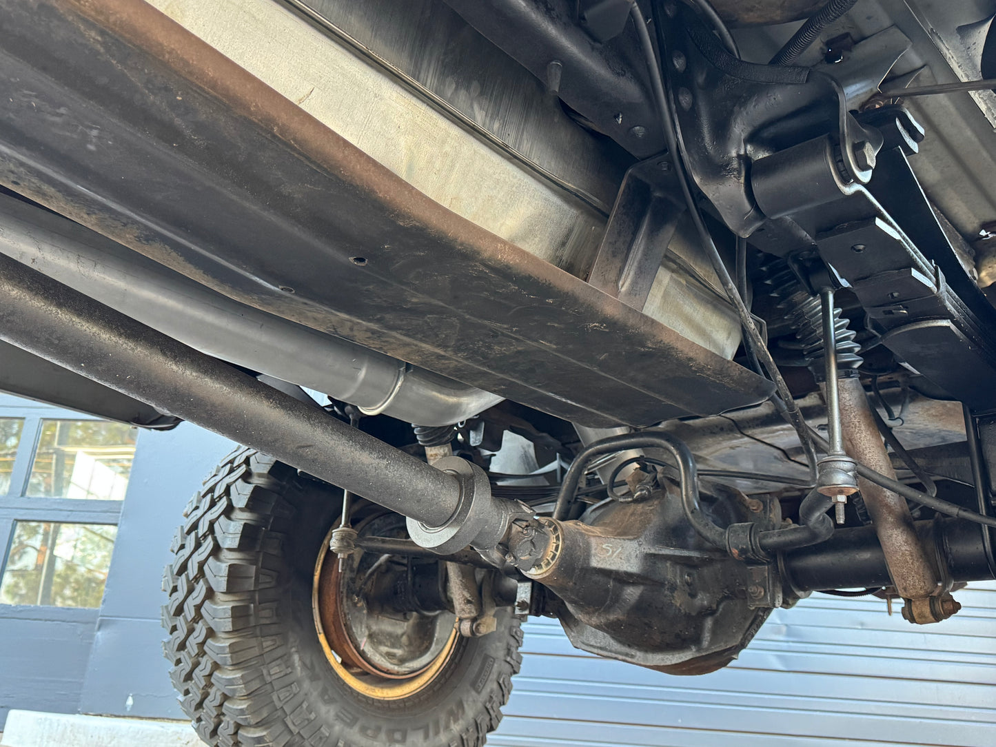 1997 Ford F-350 XLT Pickup 4D