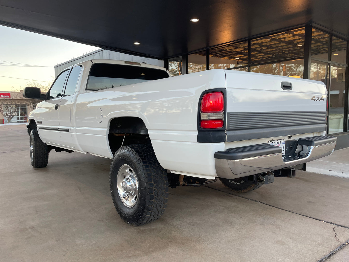 2002 Dodge Ram 2500 4x4 6 Speed