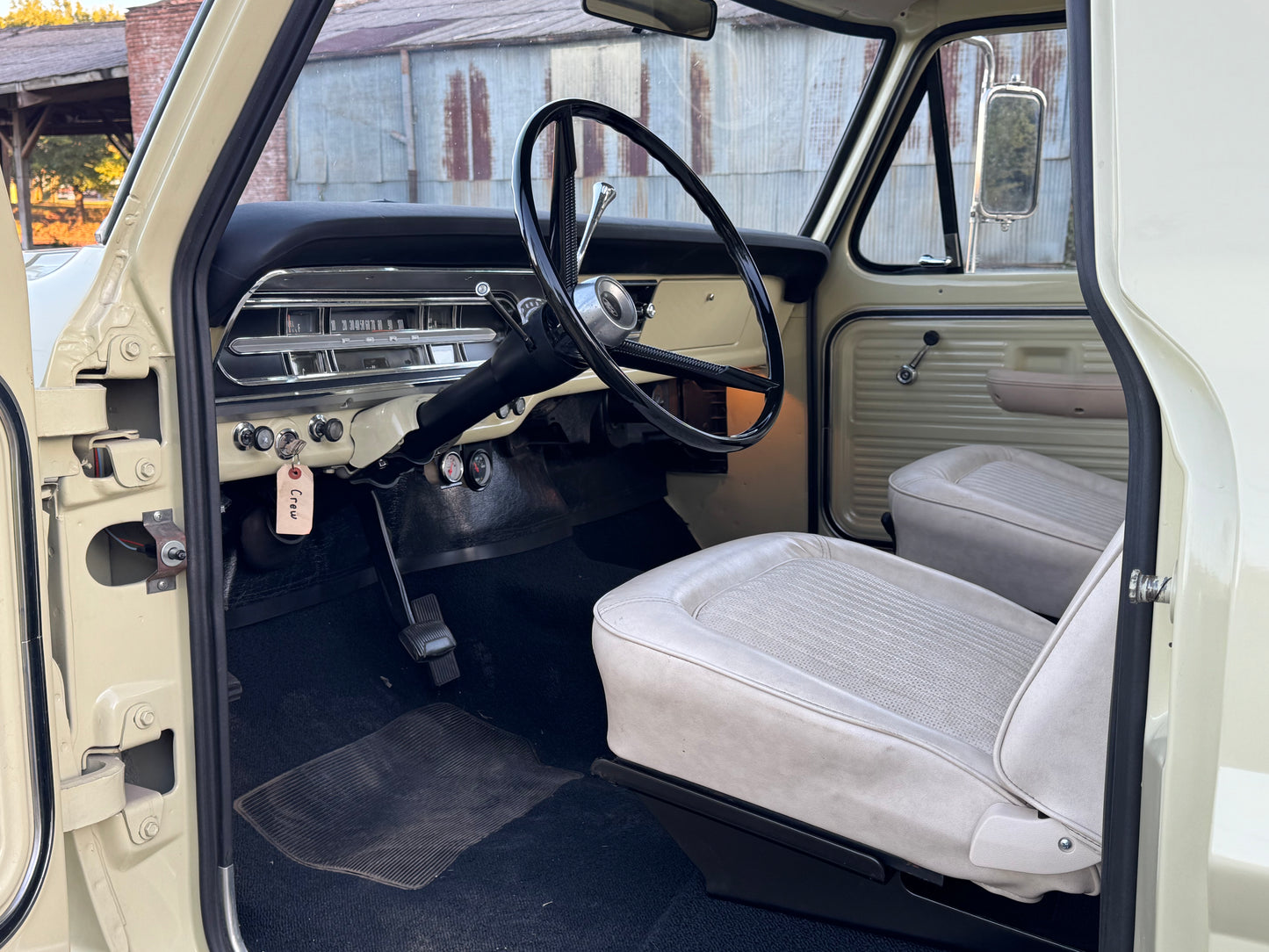 1969 Ford F250 Crew Cab