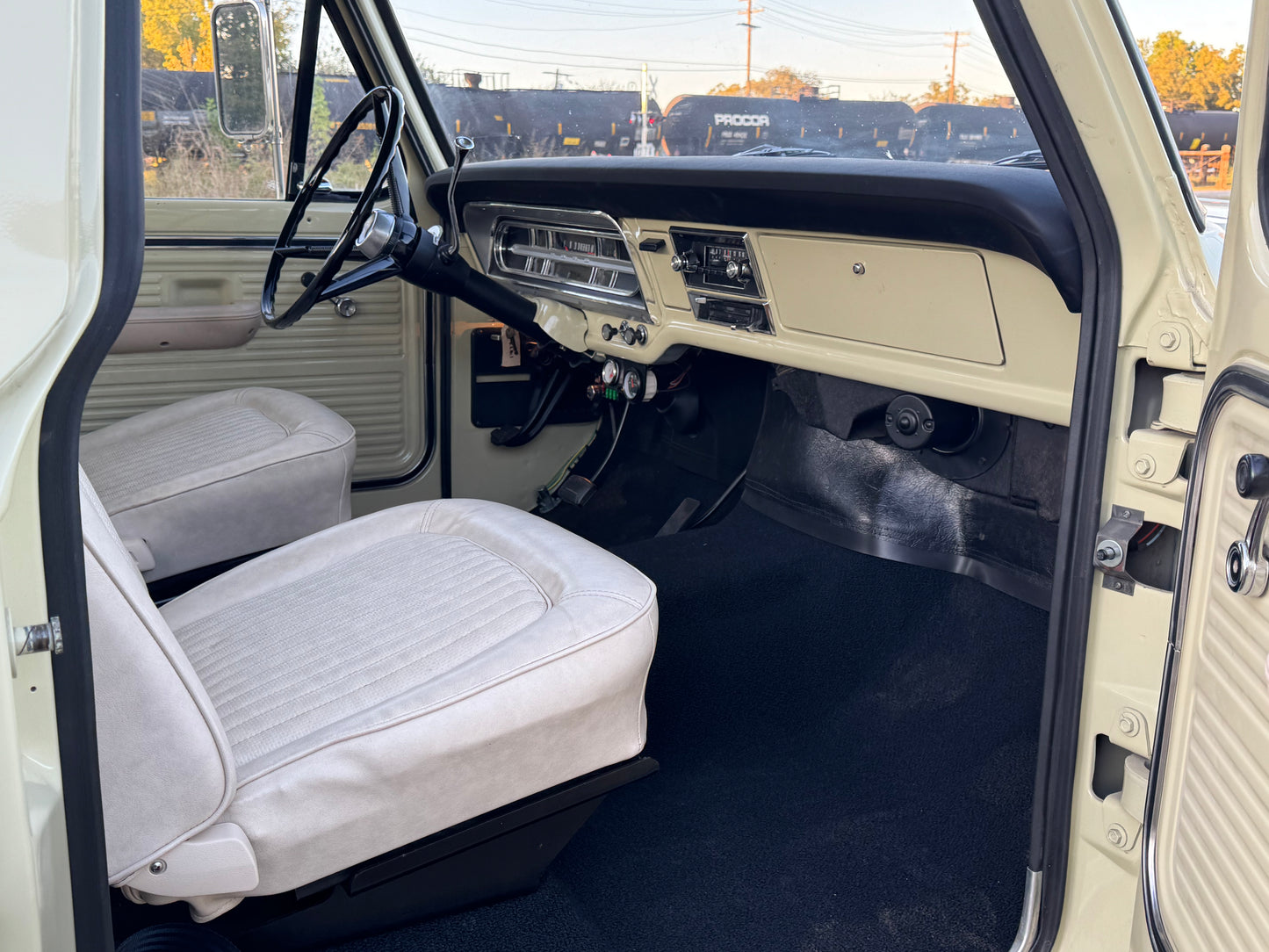 1969 Ford F250 Crew Cab