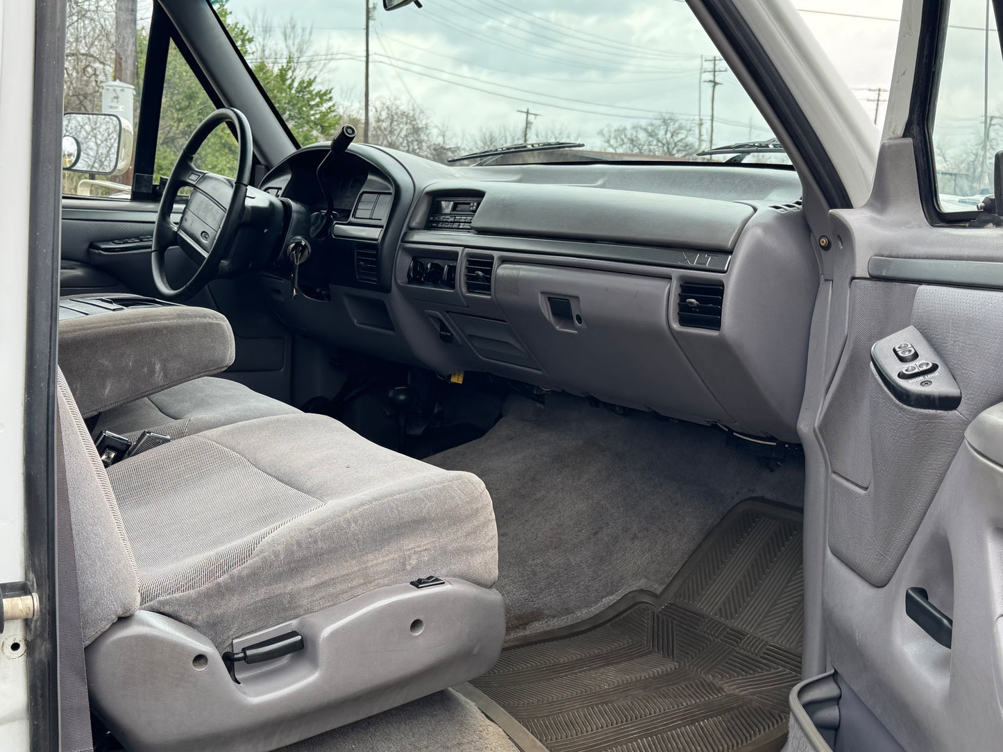 1995 Ford F350 7.5L Gas